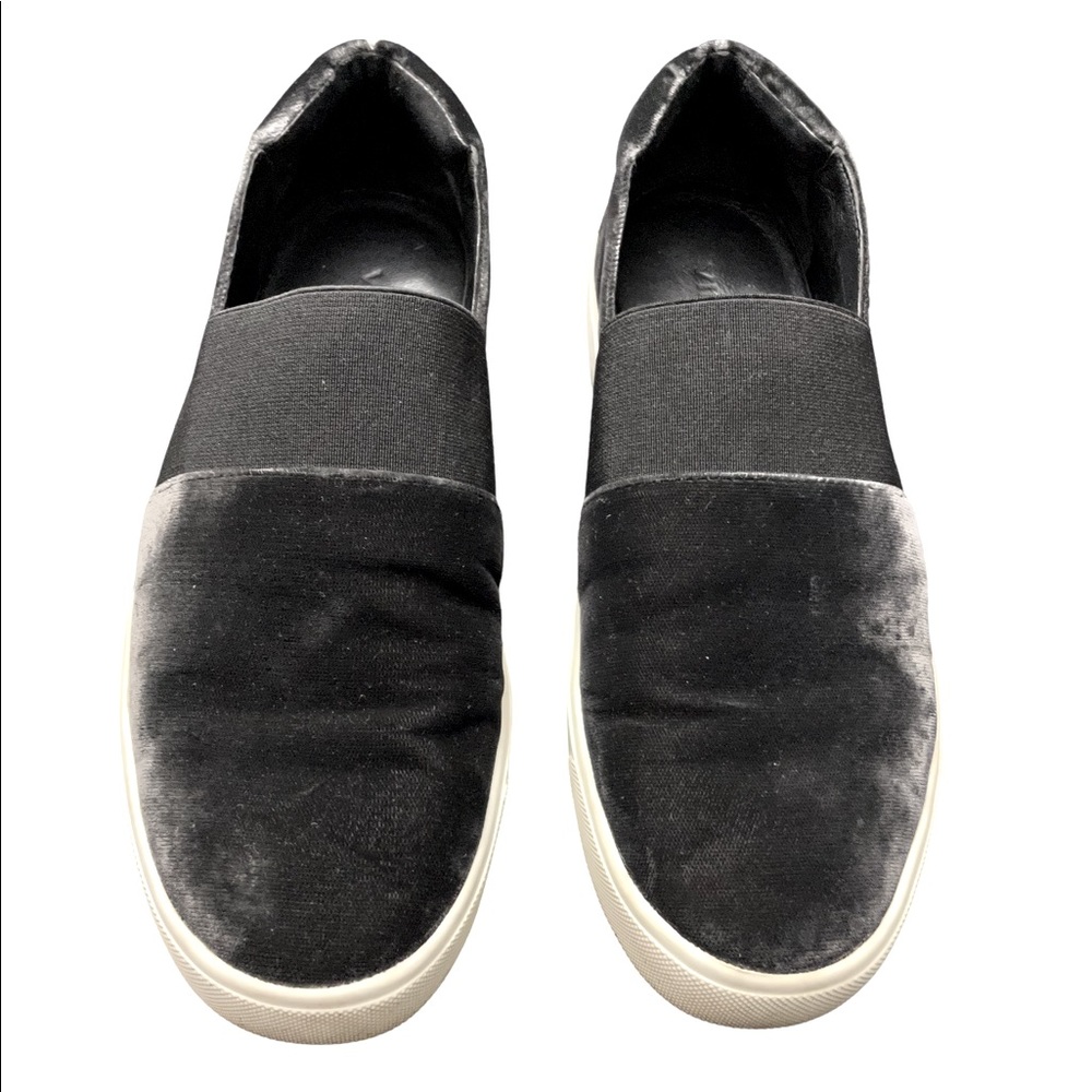 VINCE Womens Blair Sneaker Black Velvet Slip On Shoes Size 8.5